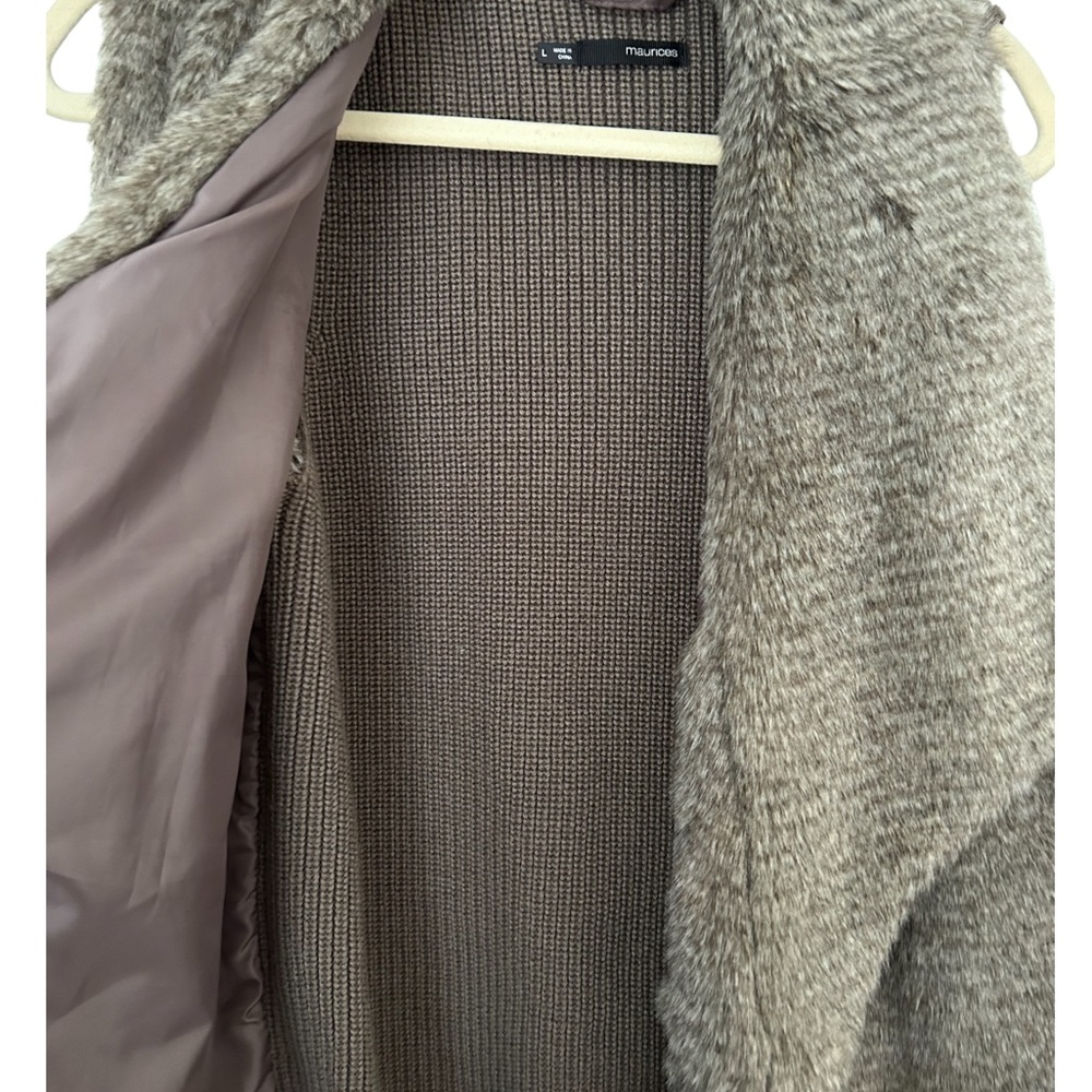 Maurice’s Faux Fur Brown vest: size L - Picture 2 of 3